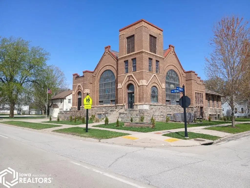 902 W Main Street, Sac City, IA 50583 - Image #1