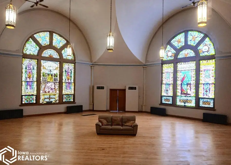 902 W Main Street, Sac City, IA 50583 - Image #3