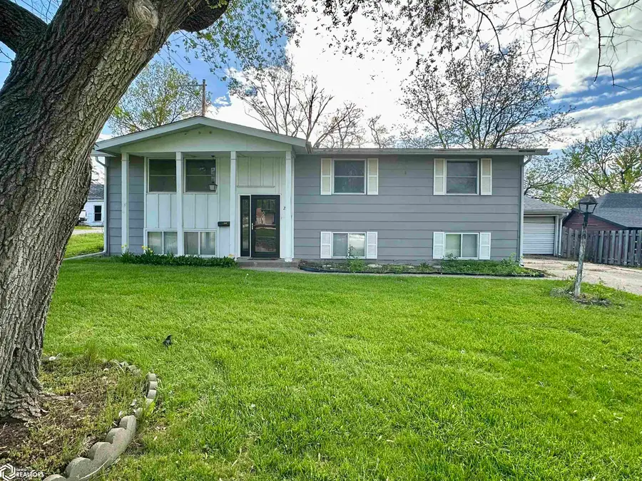 213 S 13th Street, Chariton, IA 50049 - Image #2