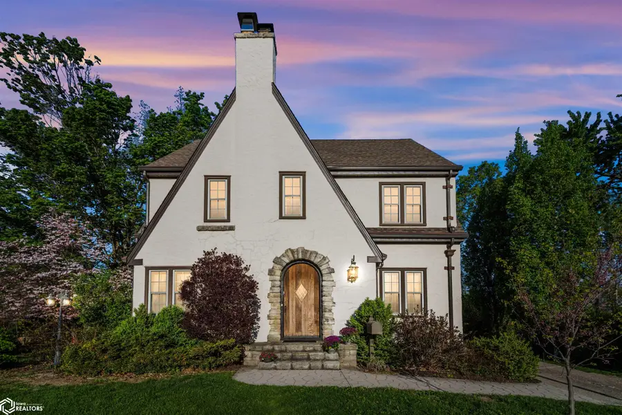 2535 Vernon Court Se, Cedar Rapids, IA 52403 - Image #2