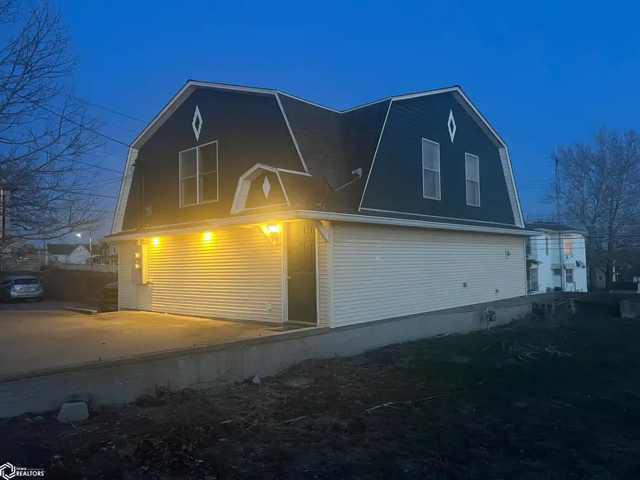 215 N Jefferson Street, Ottumwa, IA 52501 - Image #3