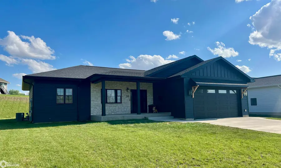 905 Pleasant Drive, Manning, IA 51455 - Image #2