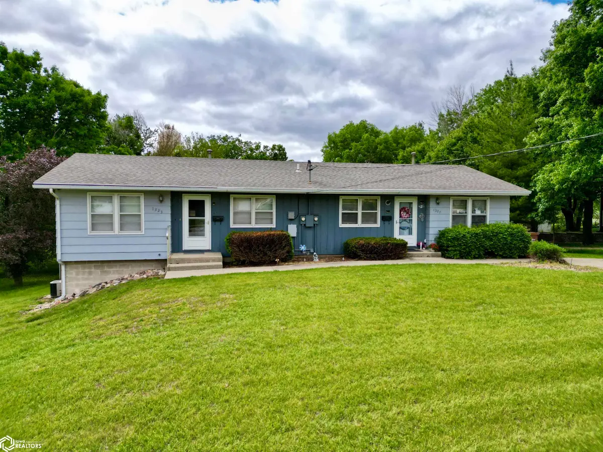 1325/1327 N. Grant Rd., Carroll, IA 51401 - Image #1