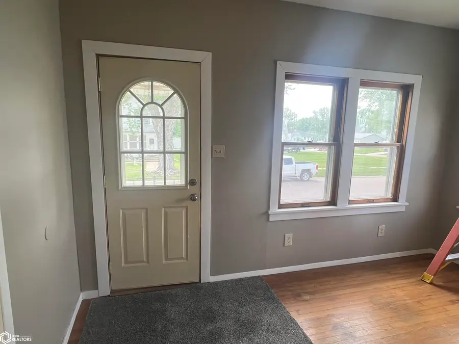 307 Cedar Avenue, Charter Oak, IA 51439 - Image #3