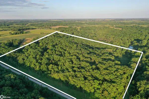 Beachwood Avenue, Drakesville, IA 52552