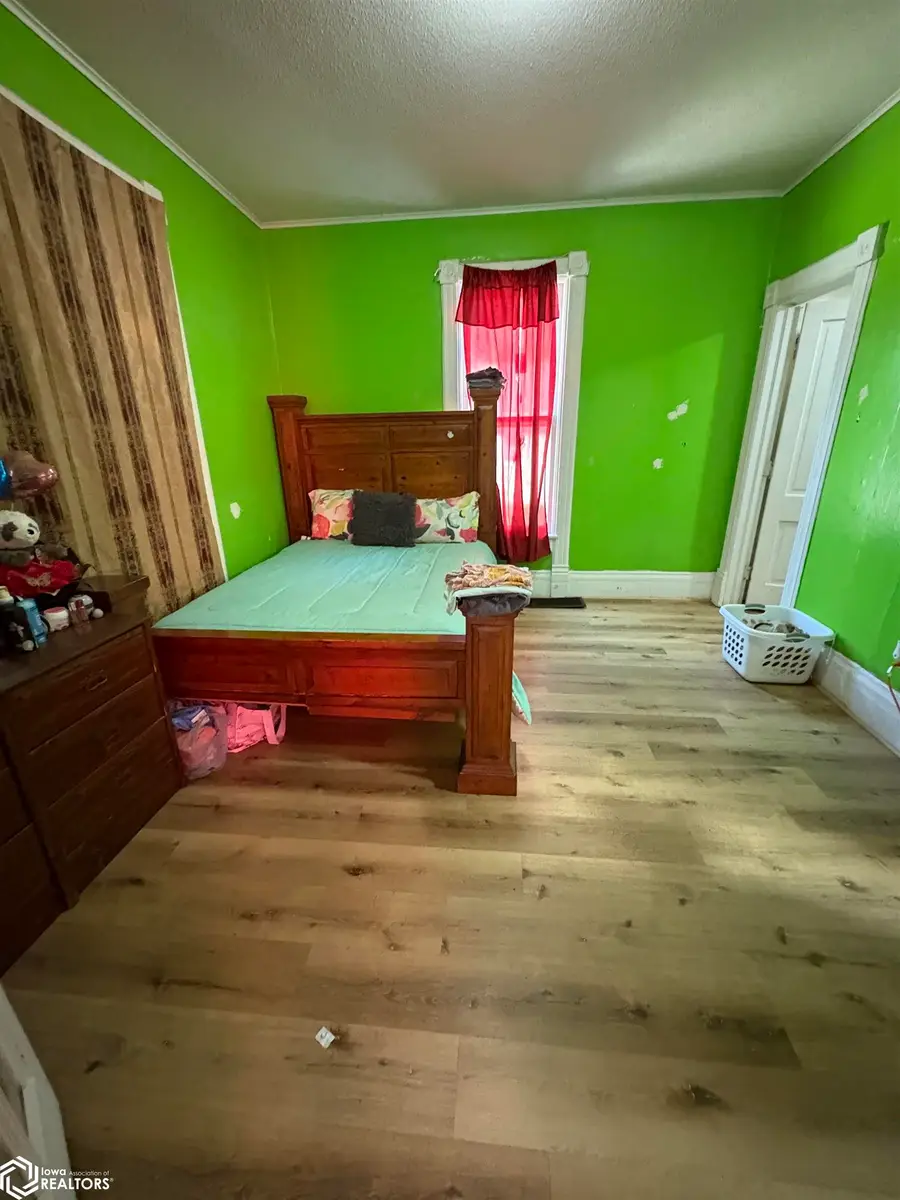 518 Central Avenue E, Hampton, IA 50441 - Image #3