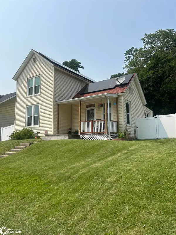 1515 Avenue B, Fort Madison, IA 52627