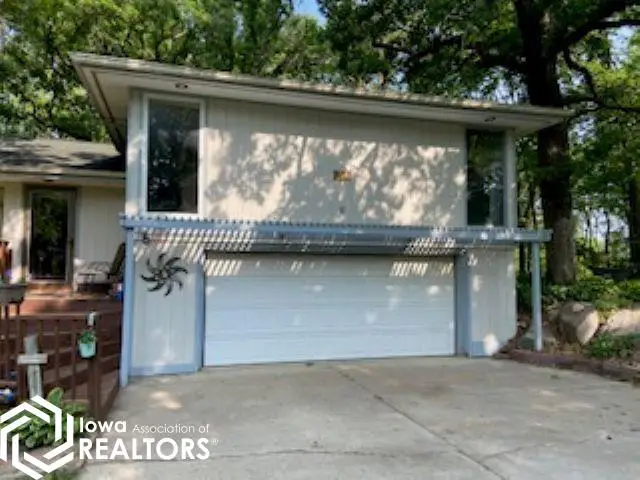 706 Sunset Court, Forest City, IA 50436 - Image #2