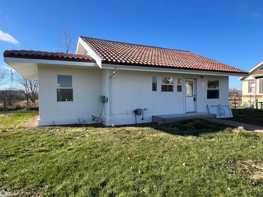 2151 185th Street #7, Fairfield, IA 52556 - Image #2