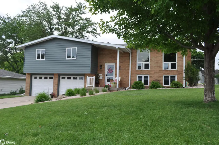 611 W 21st Street, Carroll, IA 51401 - Image #2