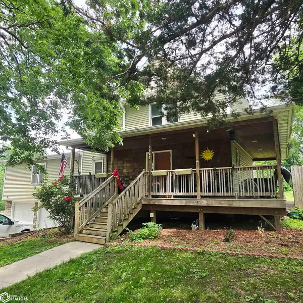 2007 7th Avenue E, University Park, IA 52595