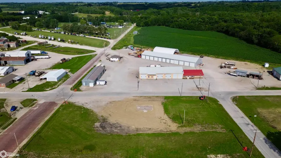 202 Main St. Street, Bedford, IA 50833 - Image #3