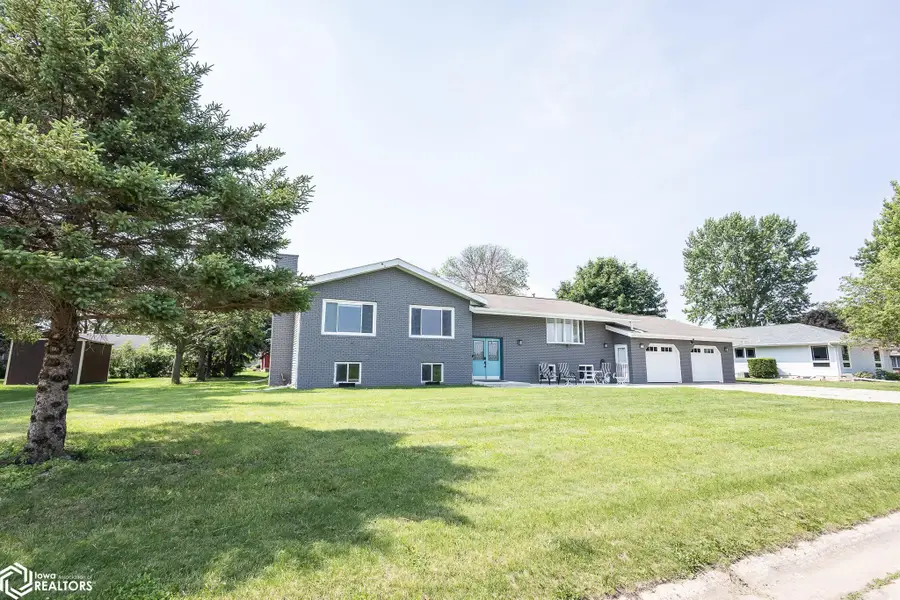 912 9th Street Ne, Belmond, IA 50421 - Image #3