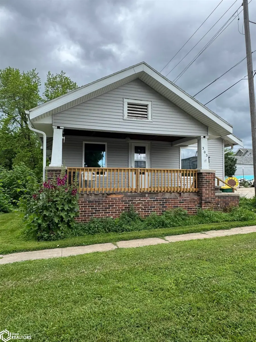 303 W Mills Street, Creston, IA 50801 - Image #2