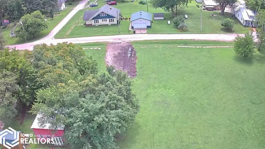 615 W Mill Street, Davis City, IA 50065 - Image #3