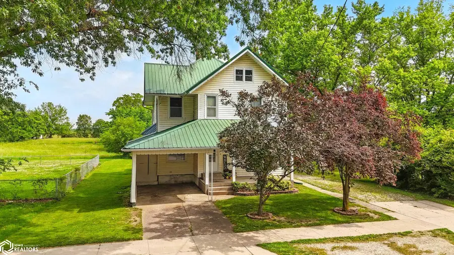 301 W Fountain Street, Brighton, IA 52540 - Image #2