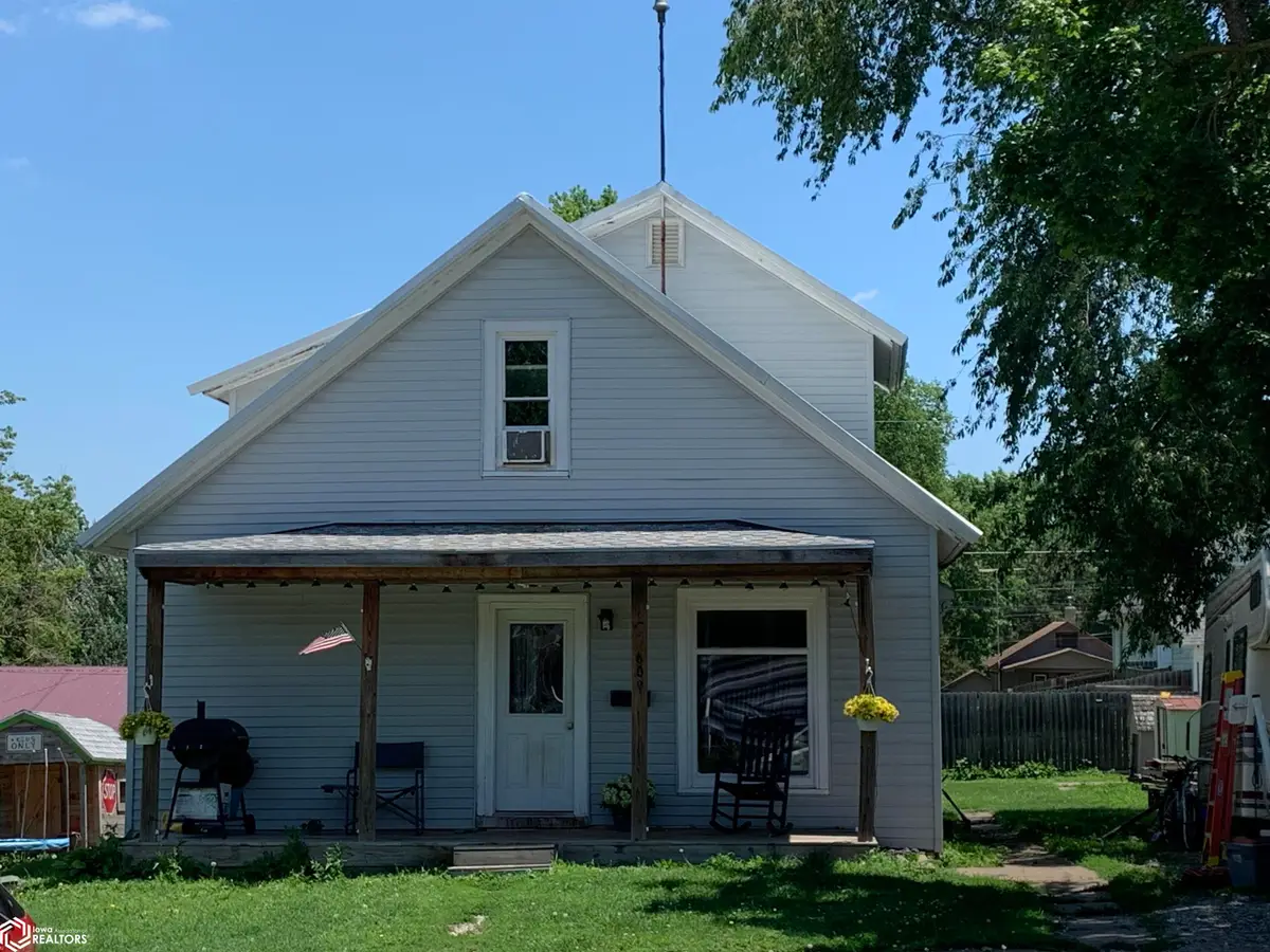 609 N Maple Street, Creston, IA 50801 - Image #1