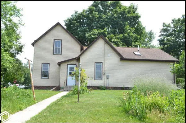 623 E Chestnut, Hubbard, IA 50122