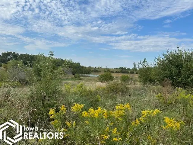 2315 Lake Trail, Fairfield, IA 52556 - Image #2