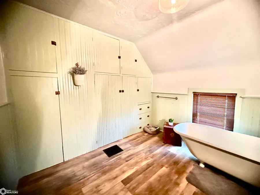 1301 S 1st Ave, Northwood, IA 50459 - Image #3