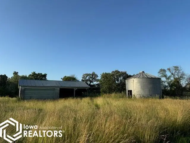 2356 Newport Avenue, Bedford, IA 50833 - Image #2