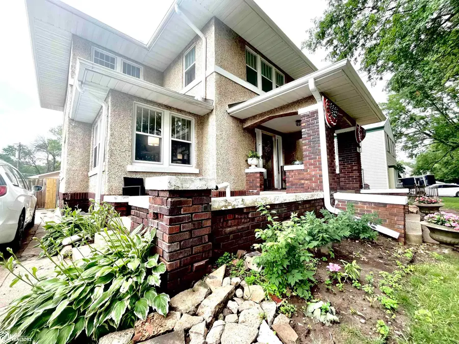 906 Locust Street, Atlantic, IA 50022 - #3