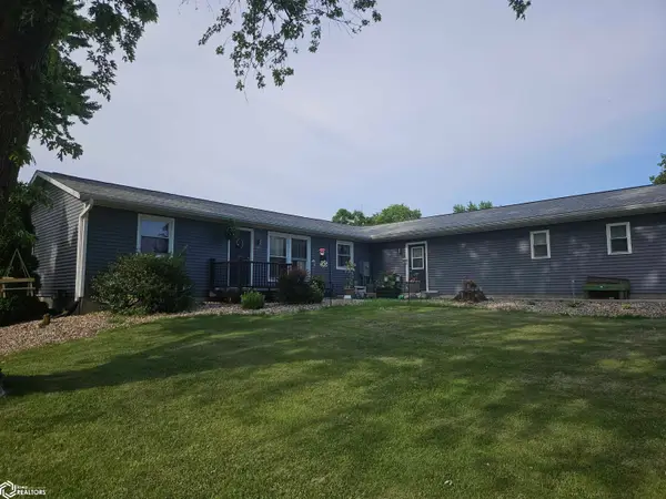 1025 Wabash Ave., Carthage, IL 62321