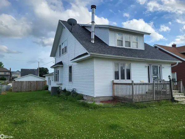 1208 W State Street, Marshalltown, IA 50158