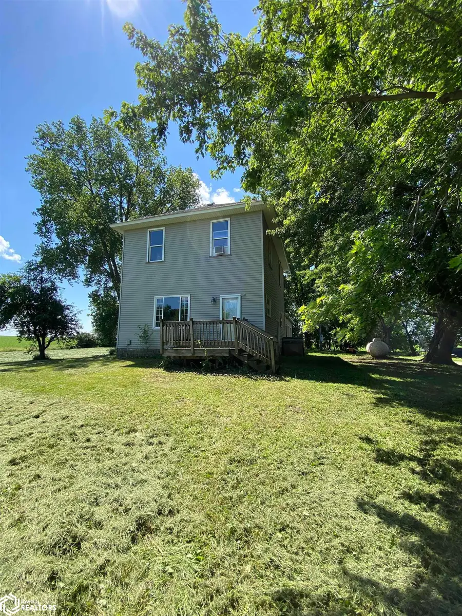 9213 160th Street, Swaledale, IA 50477 - Image #2