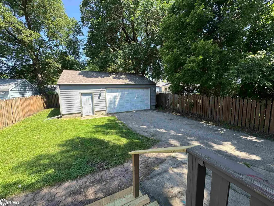 706 7th Avenue N, Clear Lake, IA 50428 - Image #2