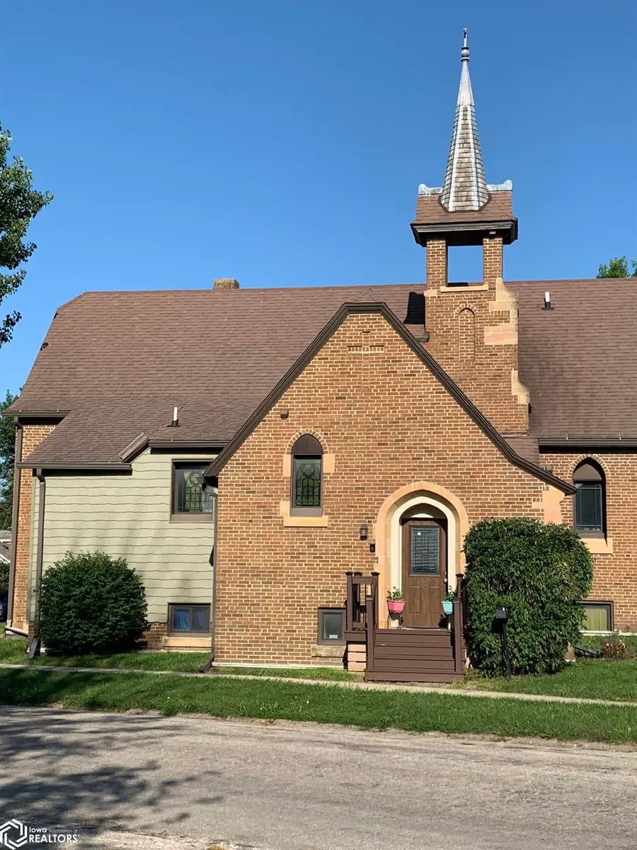 600 W Adams Street #Unit B  South Side, Creston, IA 50801 - Image #2