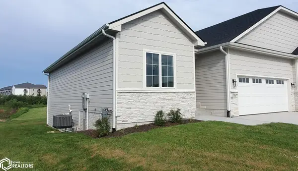 778 NE 71st Street, Pleasant Hill, IA 50327