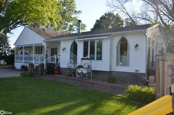 463 E Rochester St, Ottumwa, IA 52501