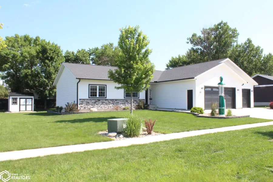 750 Pebblestone Lane, Garner, IA 50438 - Image #2