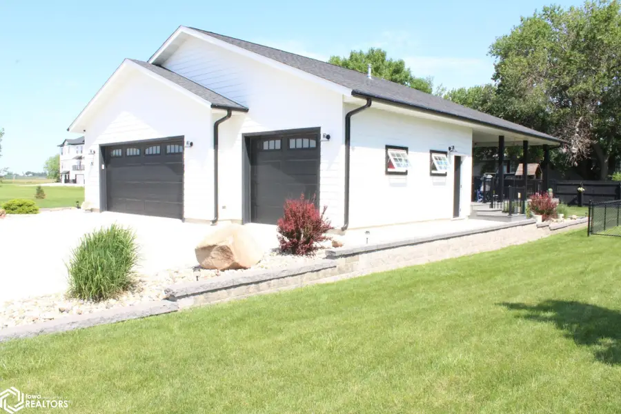 750 Pebblestone Lane, Garner, IA 50438 - Image #3