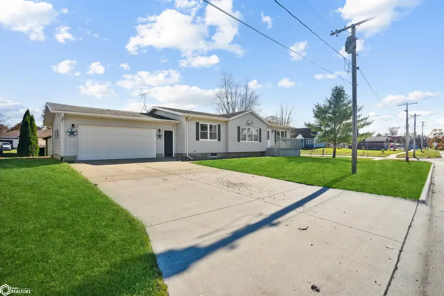 310 Lincoln Street, Dysart, IA 52224 - Image #2