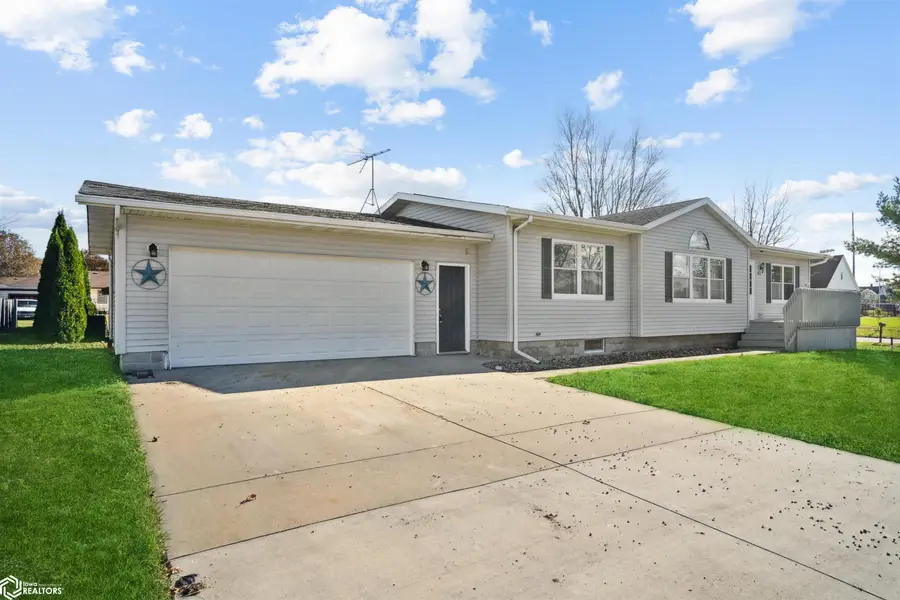 310 Lincoln Street, Dysart, IA 52224 - Image #3
