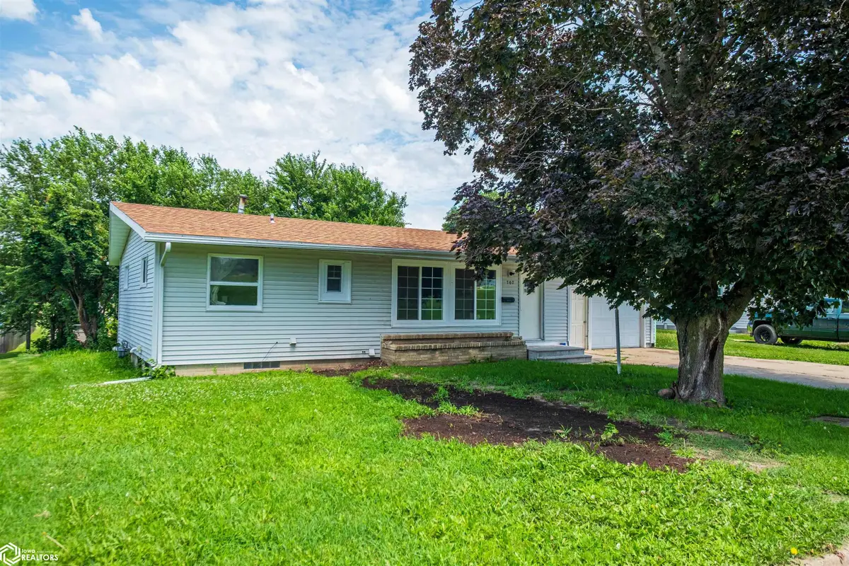 707 E Carleton Street, Toledo, IA 52342 - Image #1