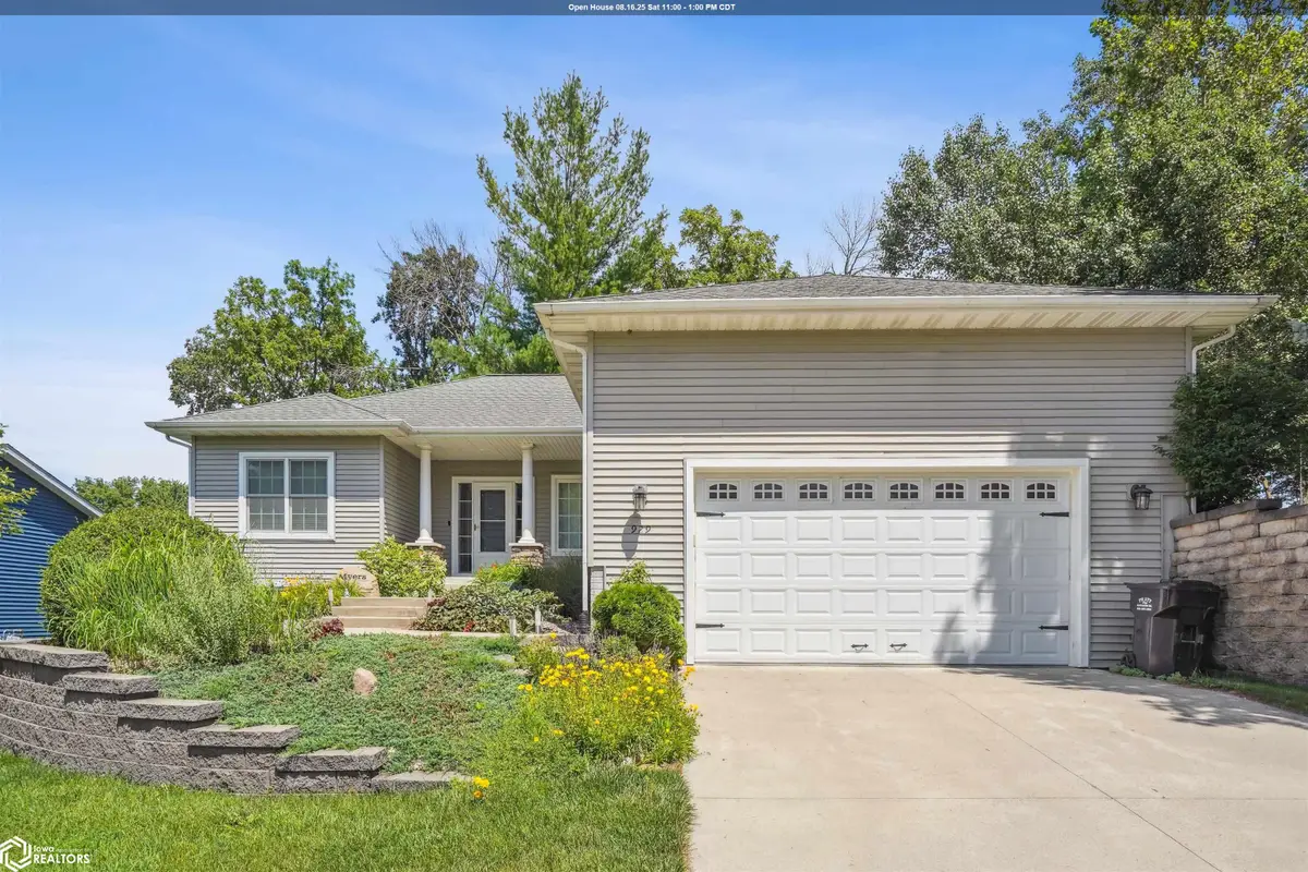 929 Sampson Drive, Nevada, IA 50201 - Image #1