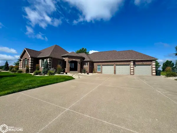 5609 Hickory Stick Lane, Burlington, IA 52601