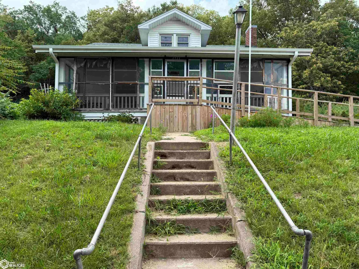 1711 Bluff Street, Hamburg, IA 51640 - #1