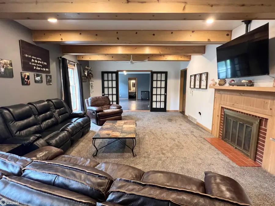 1321 W 13th Street S, Newton, IA 50208 - Image #2