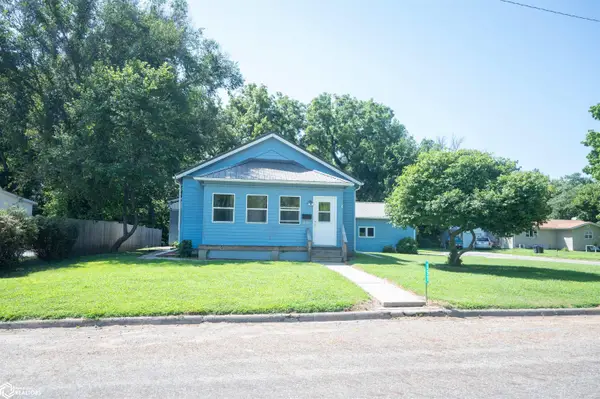 255 North 2nd Street, Warsaw, IL 62379