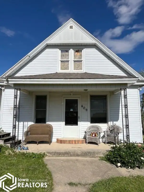 409 Lehnen Street, Norway, IA 52318