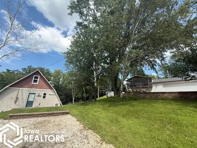 1353 Wilson Avenue, Brooklyn, IA 52211 - Image #3