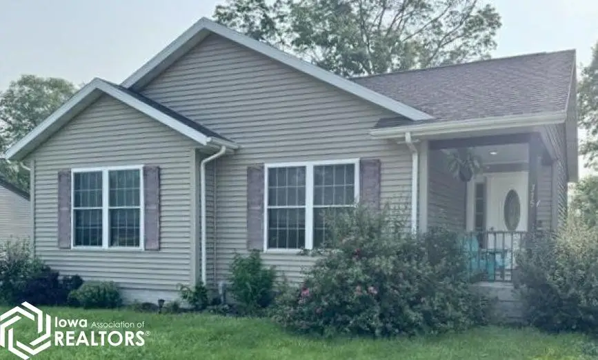 315 S Clark Street, Lamoni, IA 50140 - Image #1