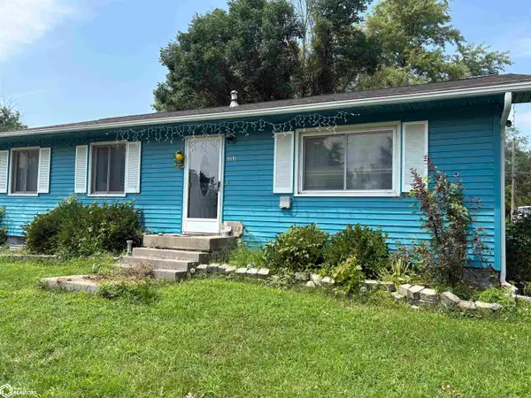 213 W Logan Street, Osceola, IA 50213