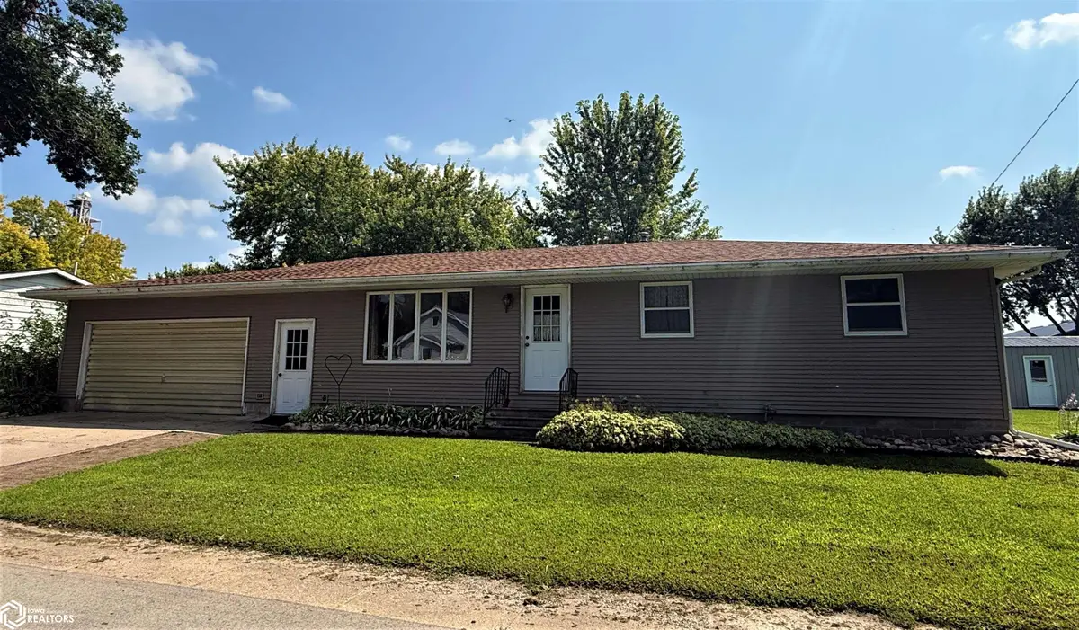 312 6th Avenue W, Swea City, IA 50590 - Image #1