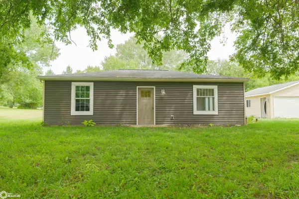 5164 Augusta Main Road, Burlington, IA 52658