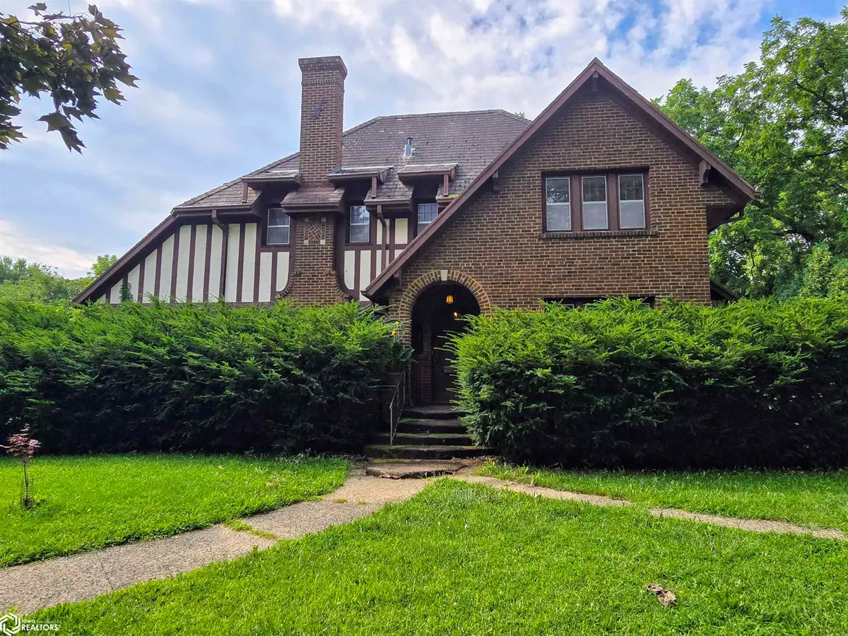 1104 W Adams Street, Creston, IA 50801 - Image #1